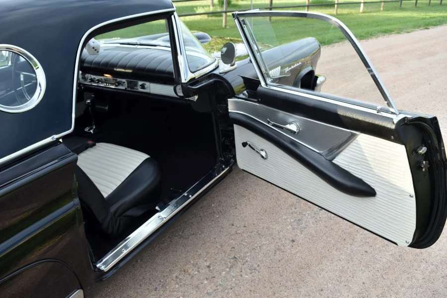 1957 Ford Thunderbird 1st Gen - Image 5 of 11