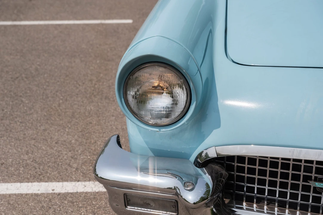 1957 Ford Thunderbird 1st Gen - Image 22 of 31