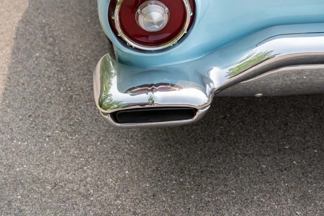 1957 Ford Thunderbird 1st Gen - Image 29 of 31