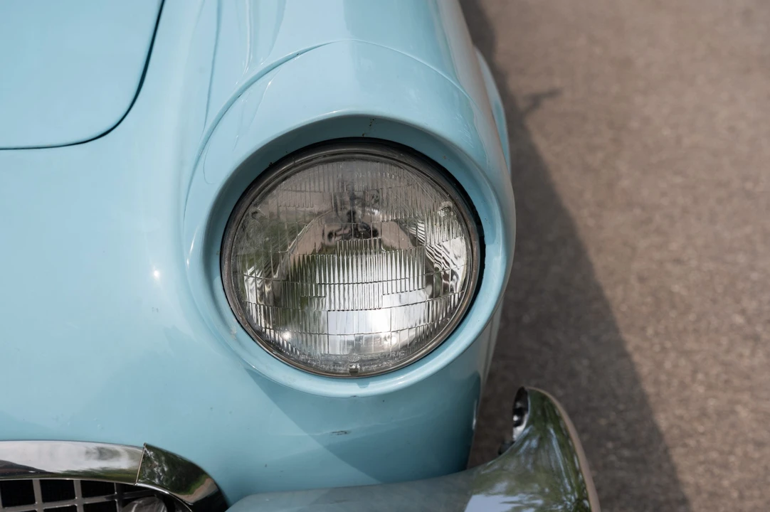 1957 Ford Thunderbird 1st Gen - Image 25 of 31