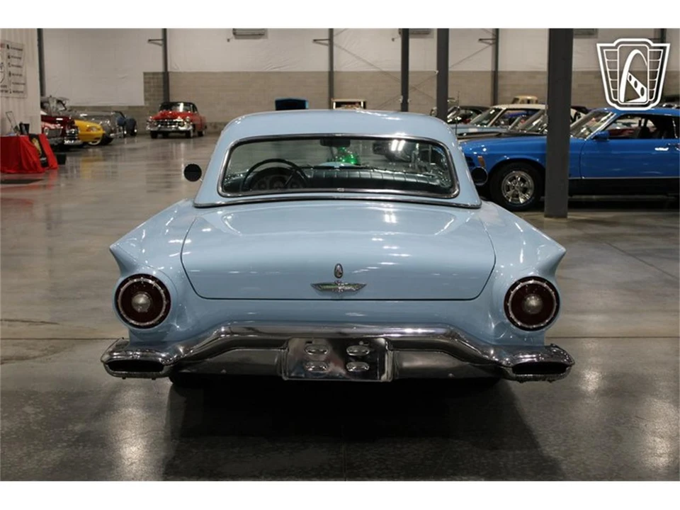 1957 Ford Thunderbird 1st Gen - Image 19 of 31