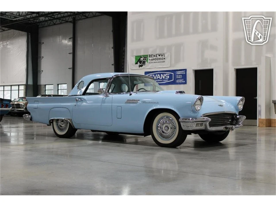 1957 Ford Thunderbird 1st Gen - Image 30 of 31