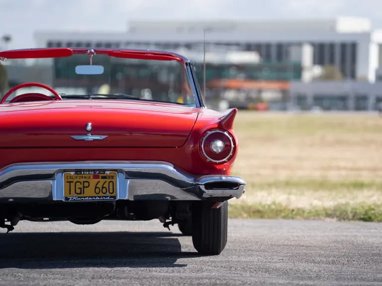 1957 Ford Thunderbird 1st Gen - Image 27 of 31