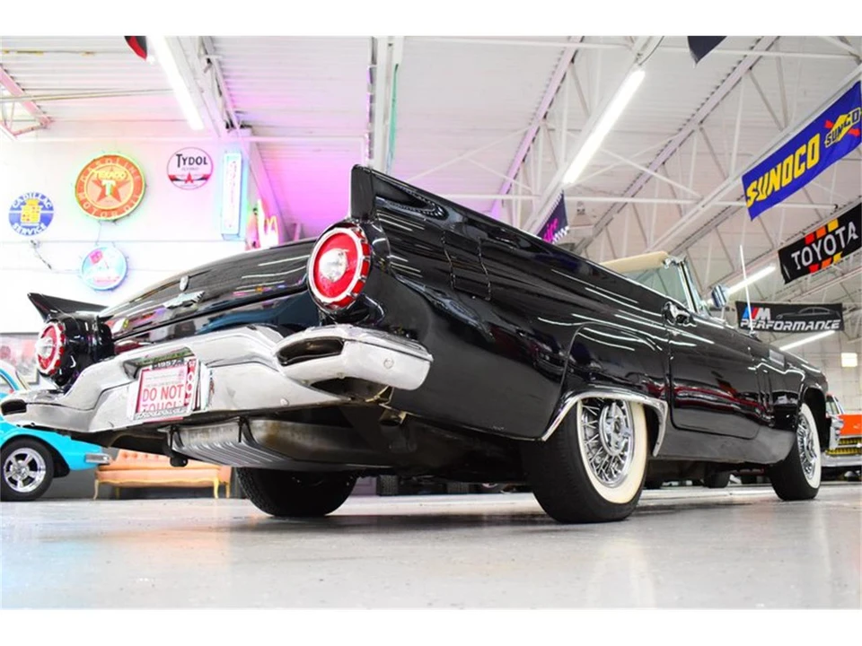 1957 Ford Thunderbird 1st Gen - Image 11 of 31