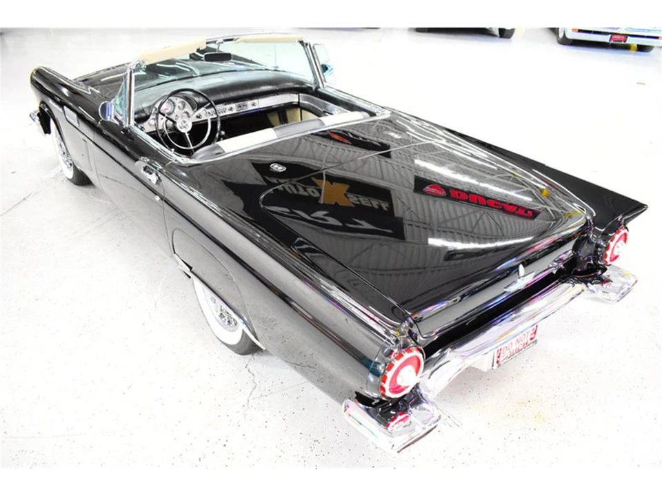 1957 Ford Thunderbird 1st Gen - Image 16 of 31