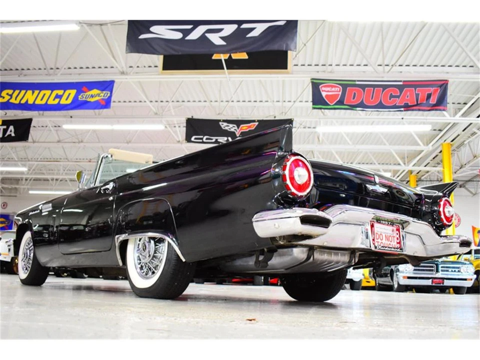 1957 Ford Thunderbird 1st Gen - Image 17 of 31