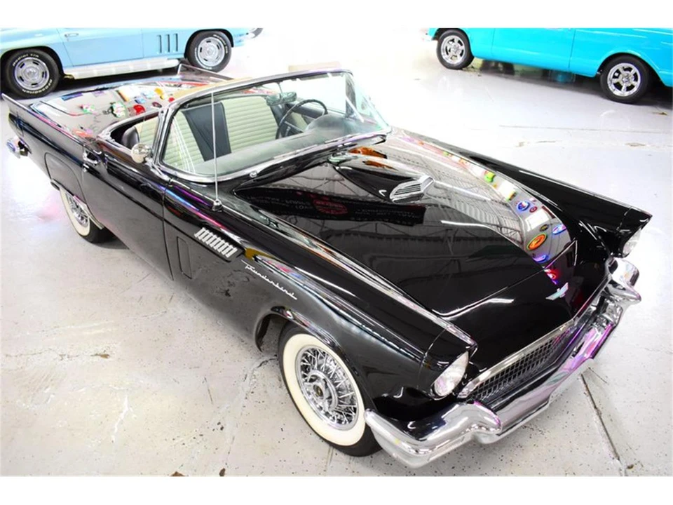 1957 Ford Thunderbird 1st Gen - Image 2 of 31