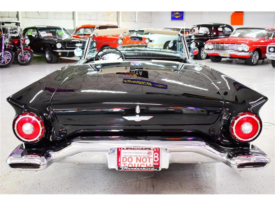 1957 Ford Thunderbird 1st Gen - Image 12 of 31