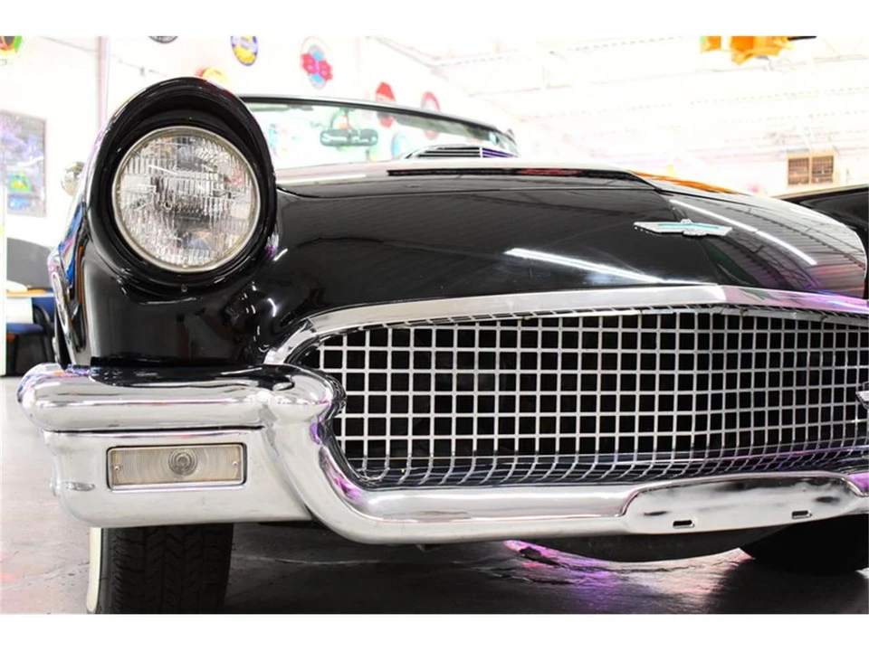 1957 Ford Thunderbird 1st Gen - Image 30 of 31