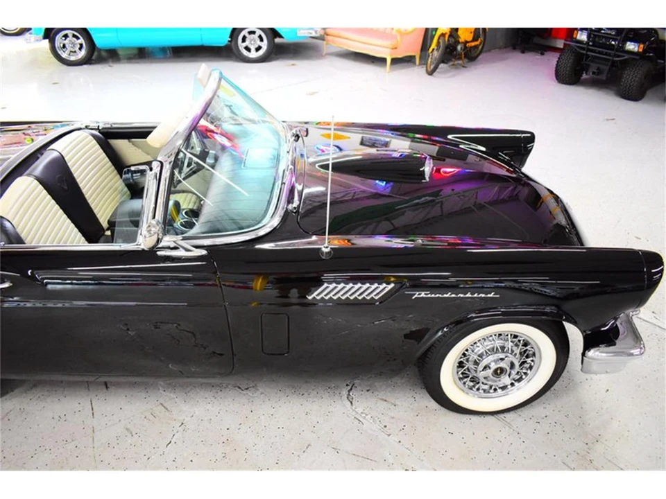 1957 Ford Thunderbird 1st Gen - Image 5 of 31