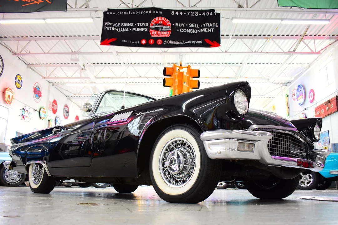 1957 Ford Thunderbird 1st Gen - Image 3 of 20