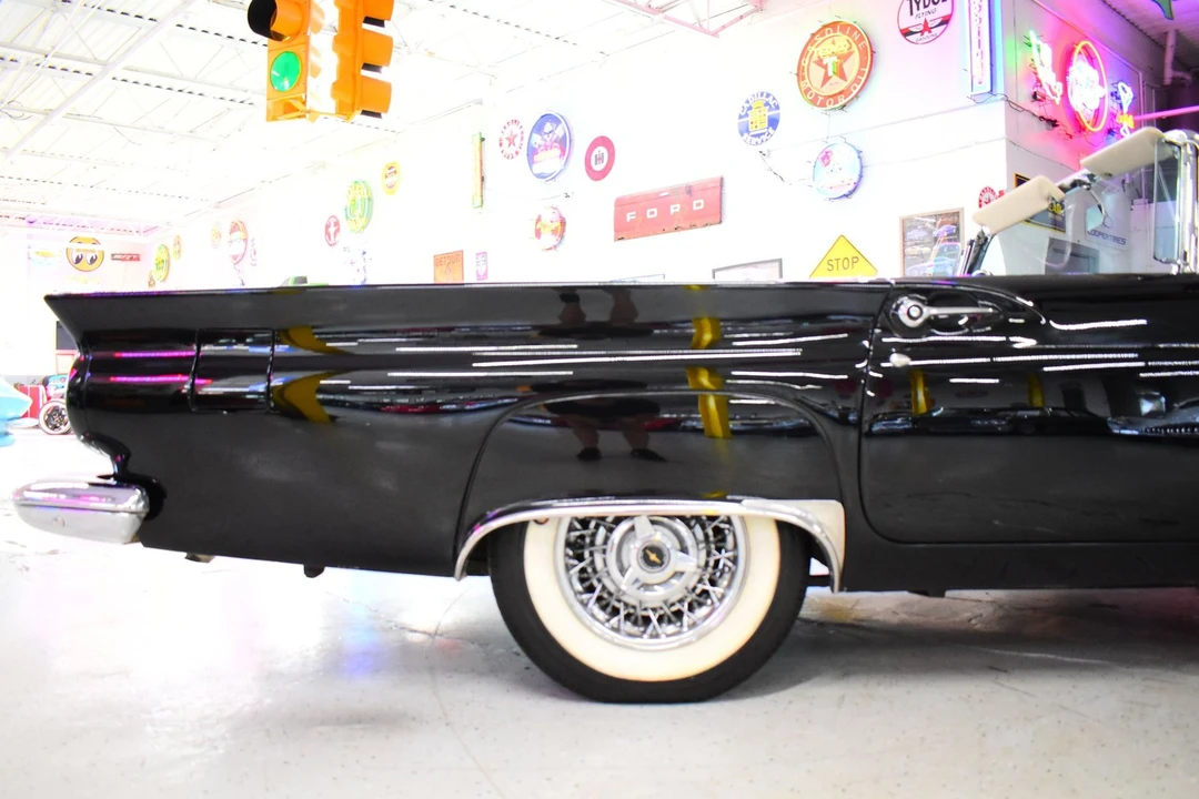 1957 Ford Thunderbird 1st Gen - Image 7 of 20
