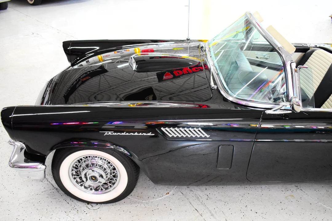 1957 Ford Thunderbird 1st Gen - Image 20 of 20