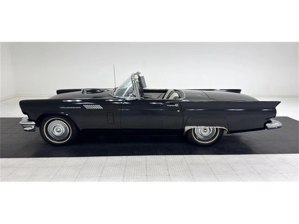1957 Ford Thunderbird 1st Gen - Image 6 of 31