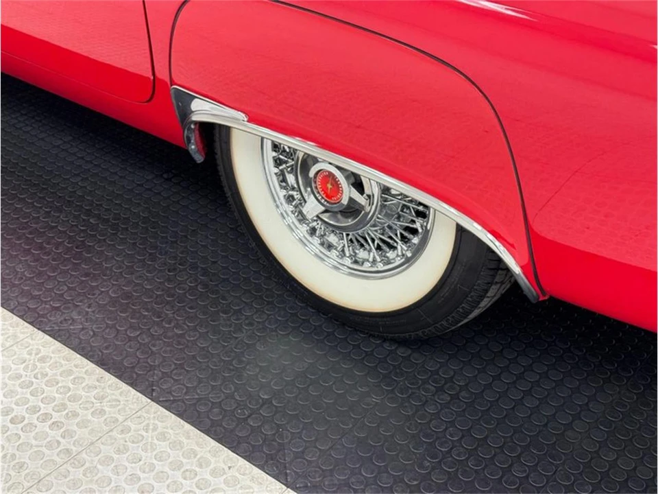 1957 Ford Thunderbird 1st Gen - Image 23 of 31