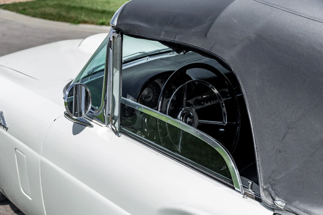 1957 Ford Thunderbird 1st Gen - Image 30 of 31