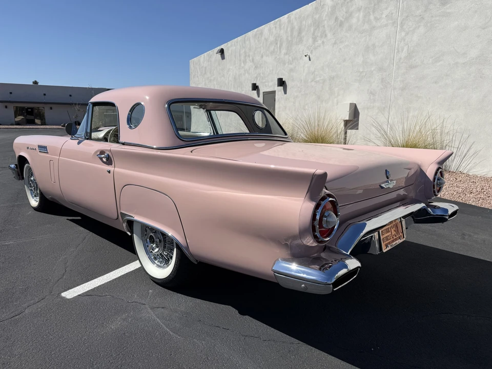 1957 Ford Thunderbird 1st Gen - Image 25 of 31
