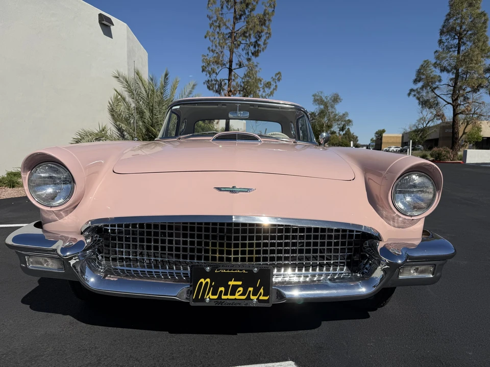 1957 Ford Thunderbird 1st Gen - Image 20 of 31