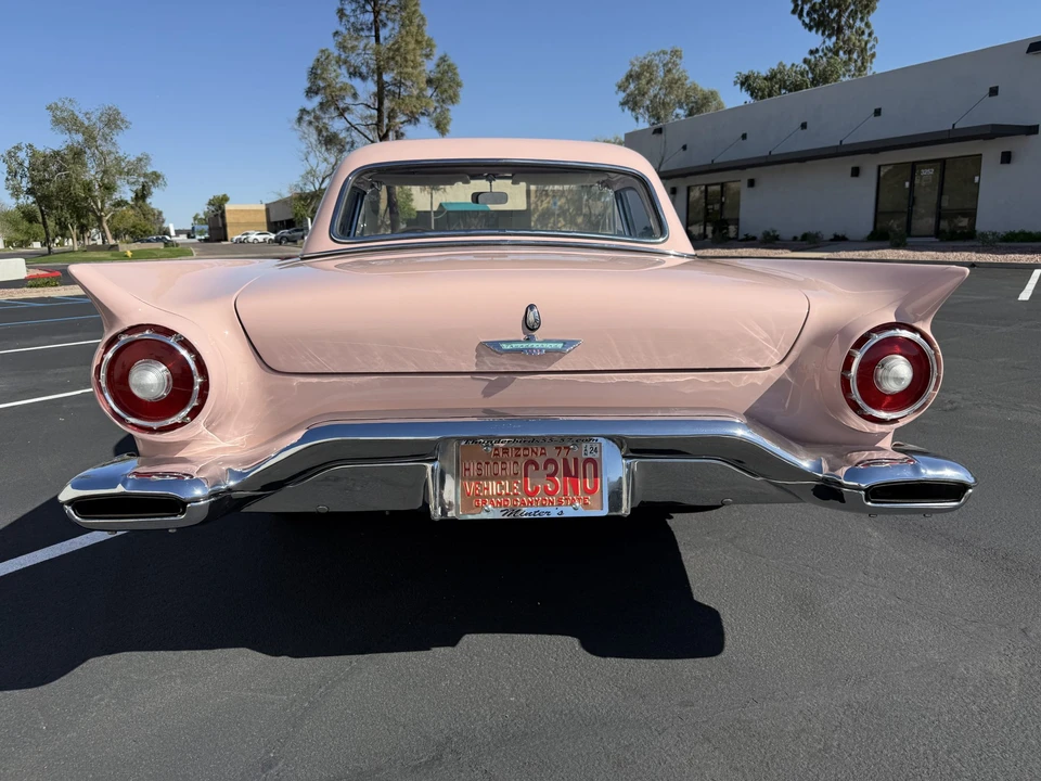 1957 Ford Thunderbird 1st Gen - Image 28 of 31
