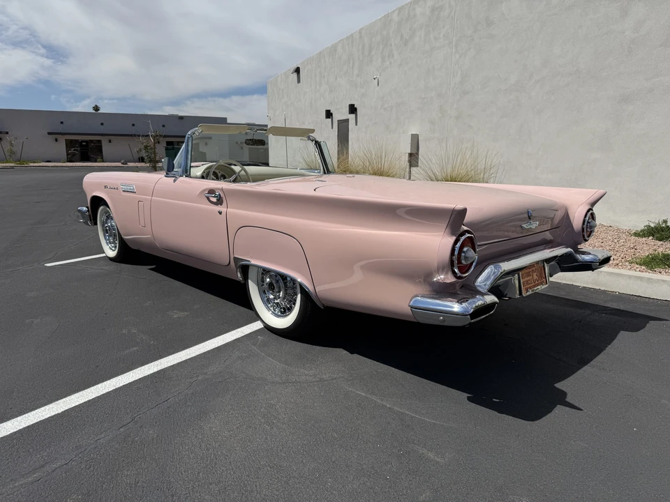 1957 Ford Thunderbird 1st Gen - Image 9 of 31