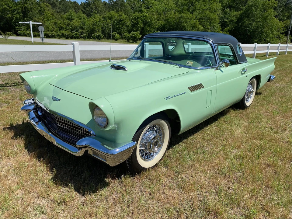 1957 Ford Thunderbird 1st Gen - Image 7 of 31