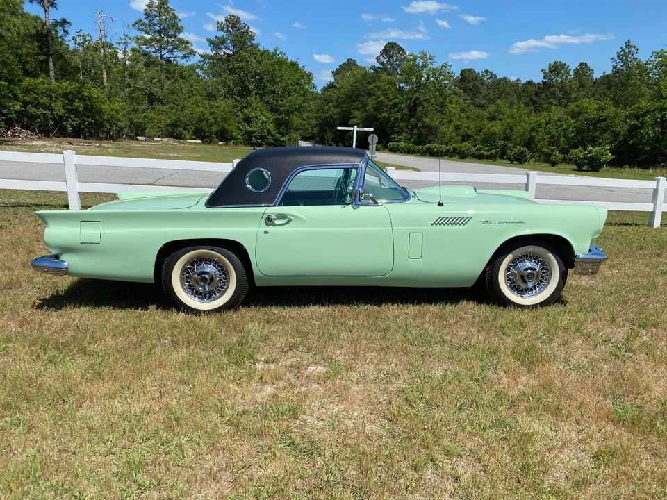 1957 Ford Thunderbird 1st Gen - Image 14 of 31