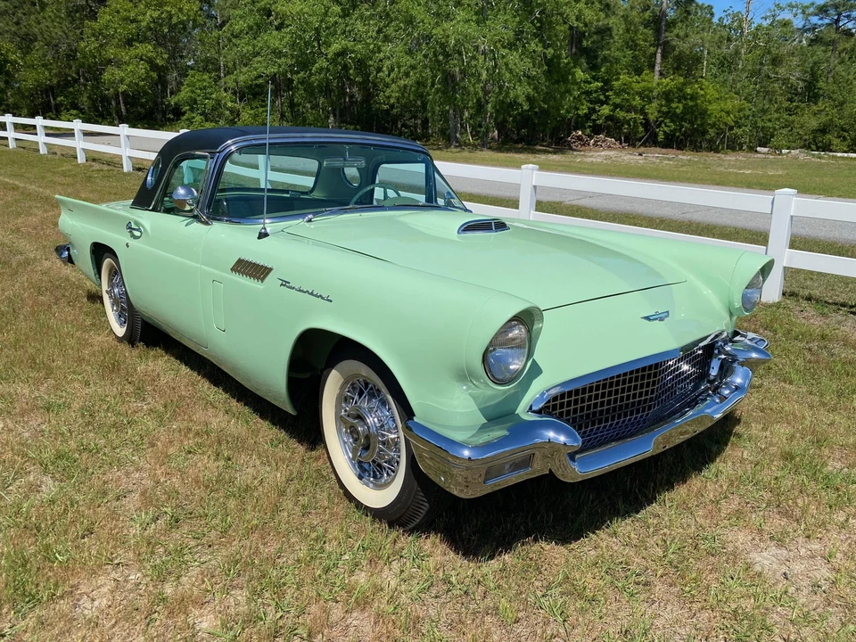 1957 Ford Thunderbird 1st Gen - Image 3 of 31