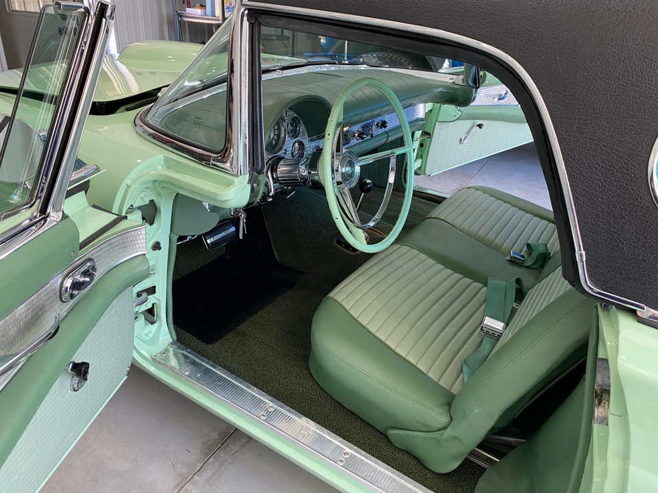1957 Ford Thunderbird 1st Gen - Image 26 of 31