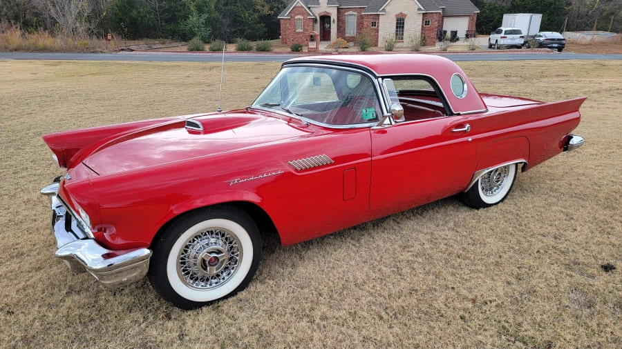 1957 Ford Thunderbird 1st Gen - Image 16 of 17