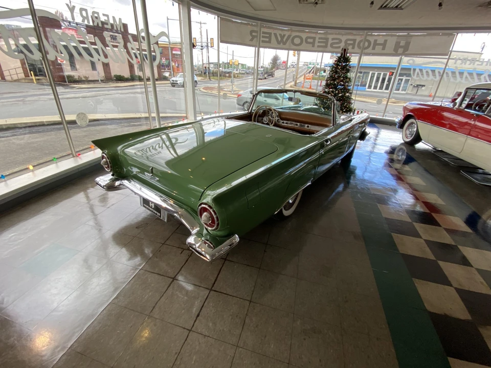 1957 Ford Thunderbird 1st Gen - Image 26 of 31