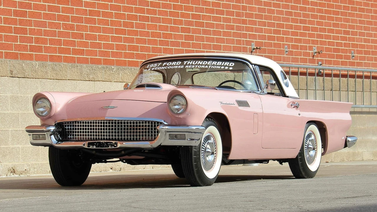 1957 Ford Thunderbird 1st Gen - Image 12 of 24
