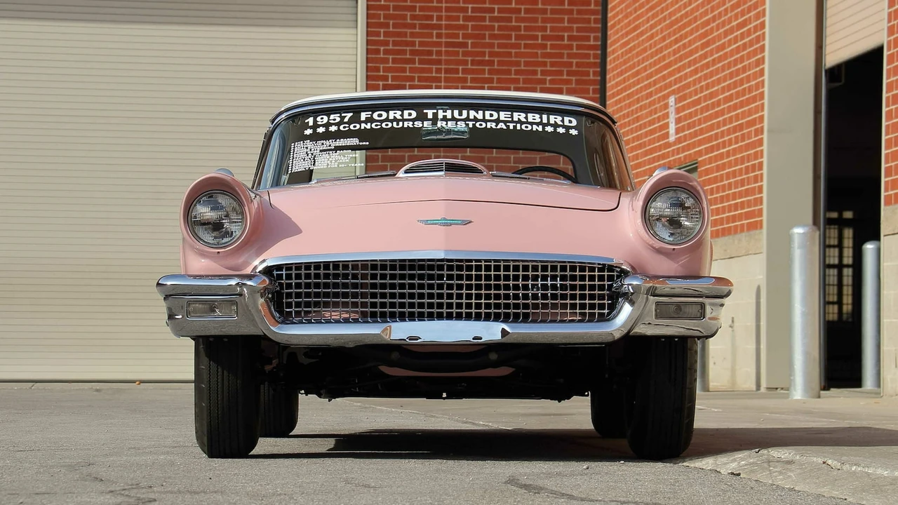 1957 Ford Thunderbird 1st Gen - Image 14 of 24