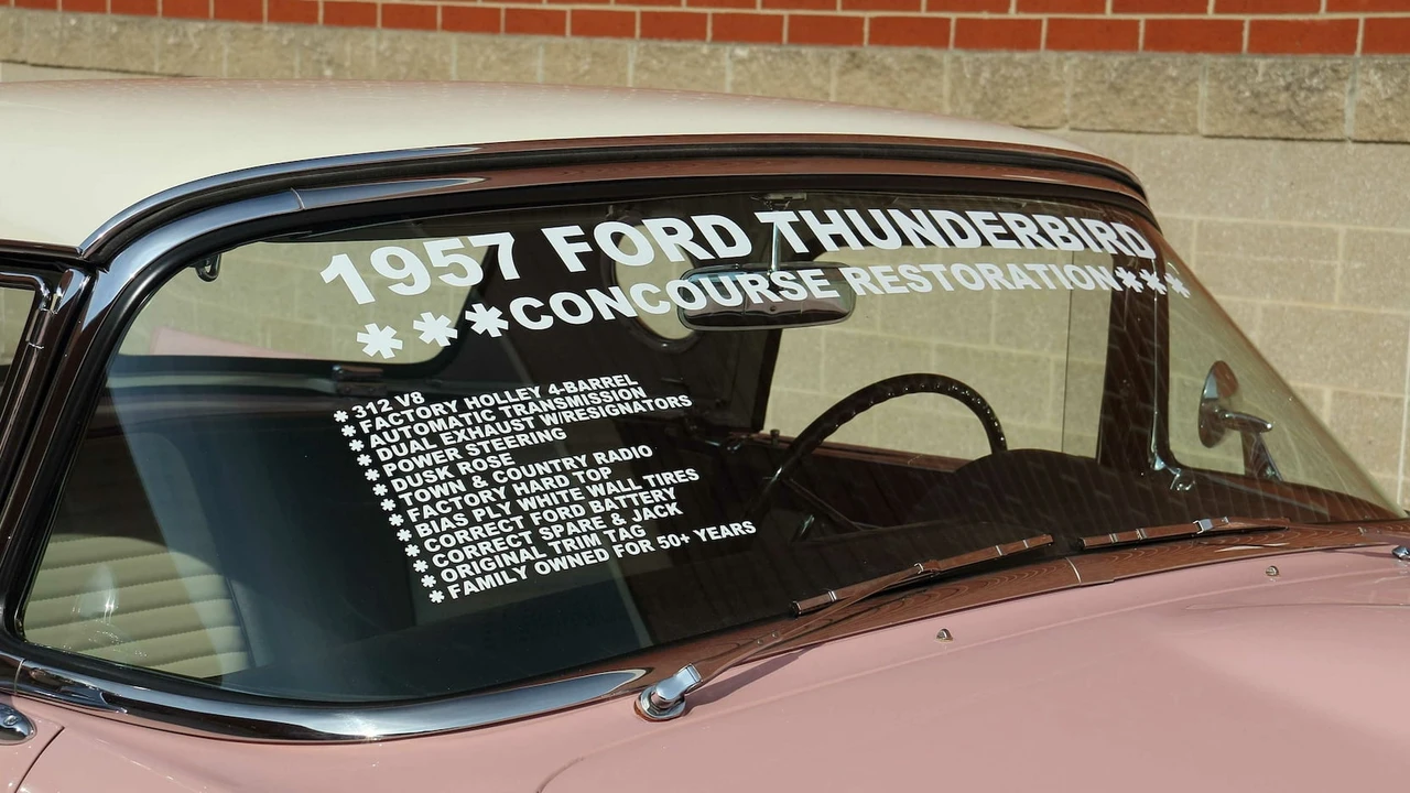 1957 Ford Thunderbird 1st Gen - Image 22 of 24