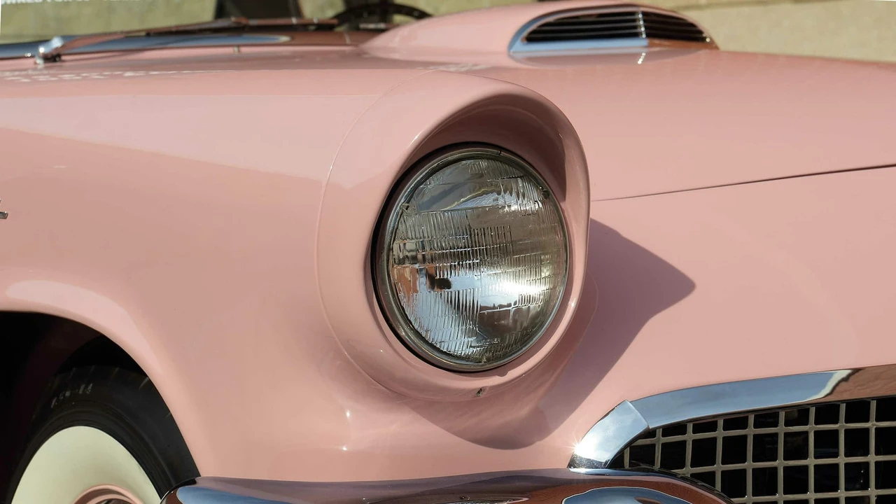 1957 Ford Thunderbird 1st Gen - Image 23 of 24