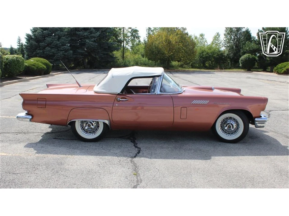 1957 Ford Thunderbird 1st Gen - Image 31 of 31