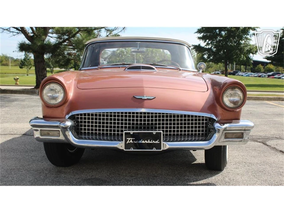 1957 Ford Thunderbird 1st Gen - Image 8 of 31