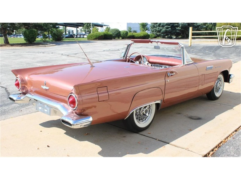 1957 Ford Thunderbird 1st Gen - Image 5 of 31
