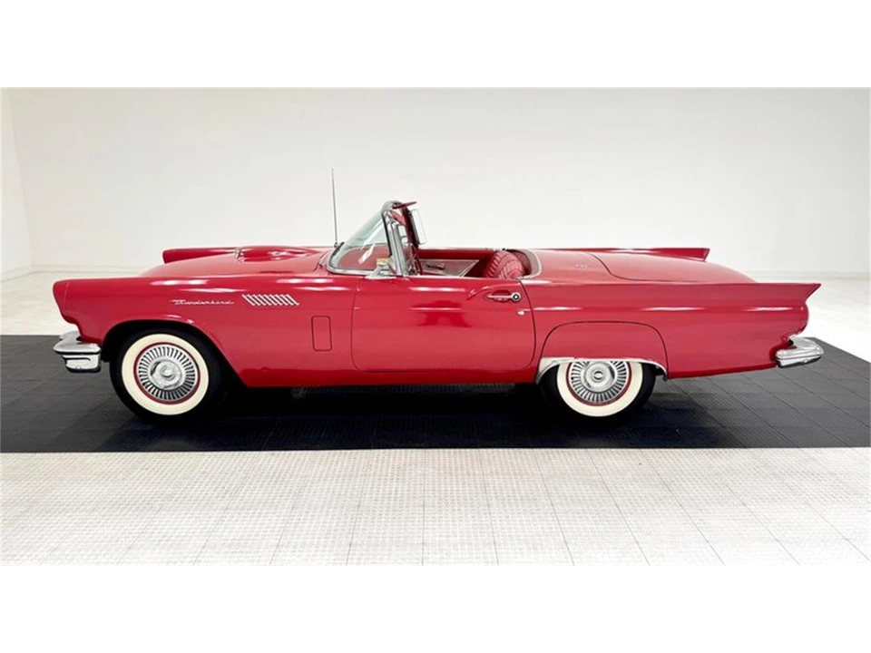 1957 Ford Thunderbird 1st Gen - Image 6 of 31