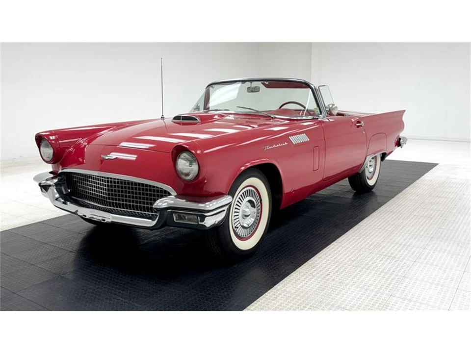 1957 Ford Thunderbird 1st Gen - Image 3 of 31