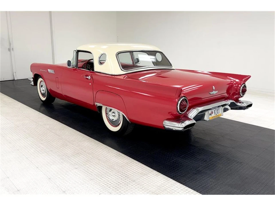 1957 Ford Thunderbird 1st Gen - Image 7 of 31