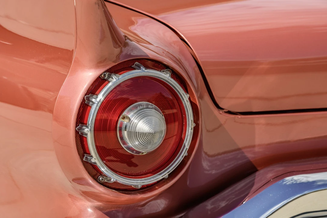 1957 Ford Thunderbird 1st Gen - Image 29 of 31