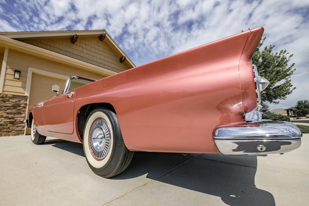 1957 Ford Thunderbird 1st Gen - Image 21 of 31