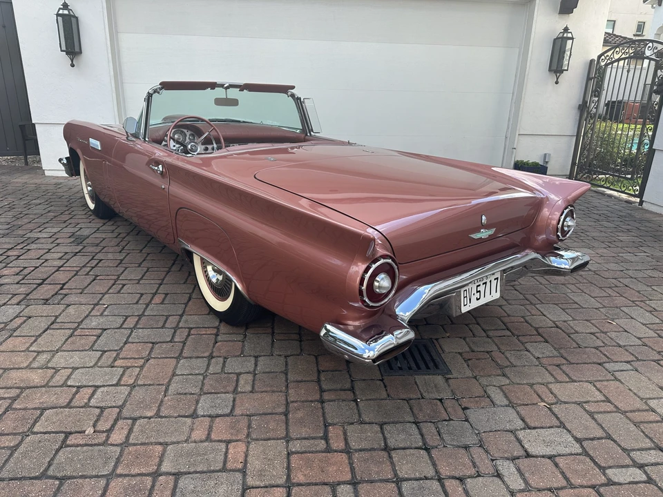 1957 Ford Thunderbird 1st Gen - Image 9 of 31