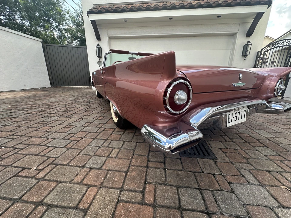 1957 Ford Thunderbird 1st Gen - Image 12 of 31