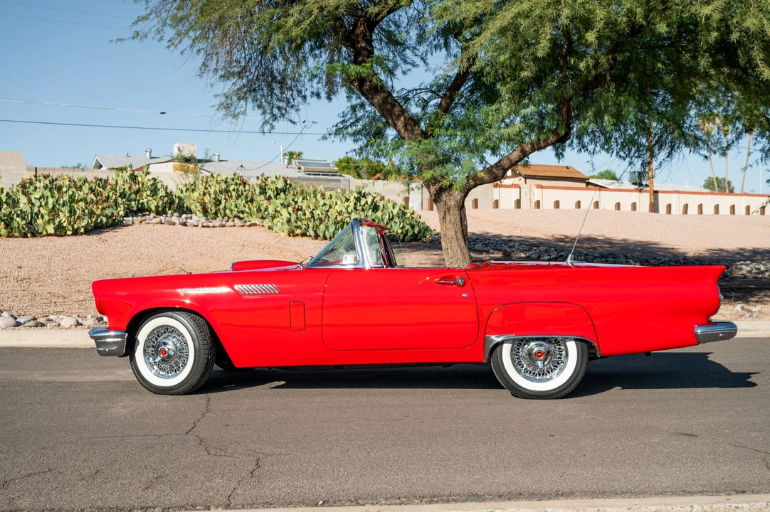 1957 Ford Thunderbird 1st Gen - Image 9 of 31
