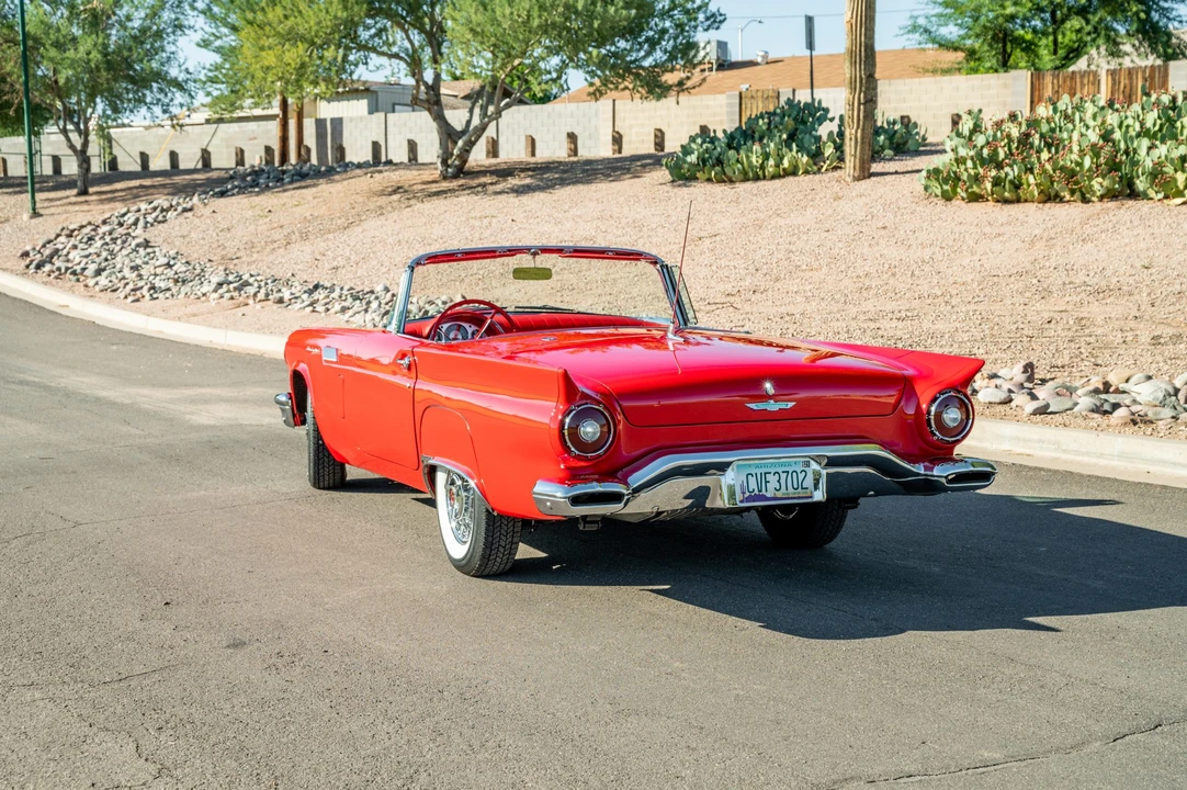 1957 Ford Thunderbird 1st Gen - Image 16 of 31