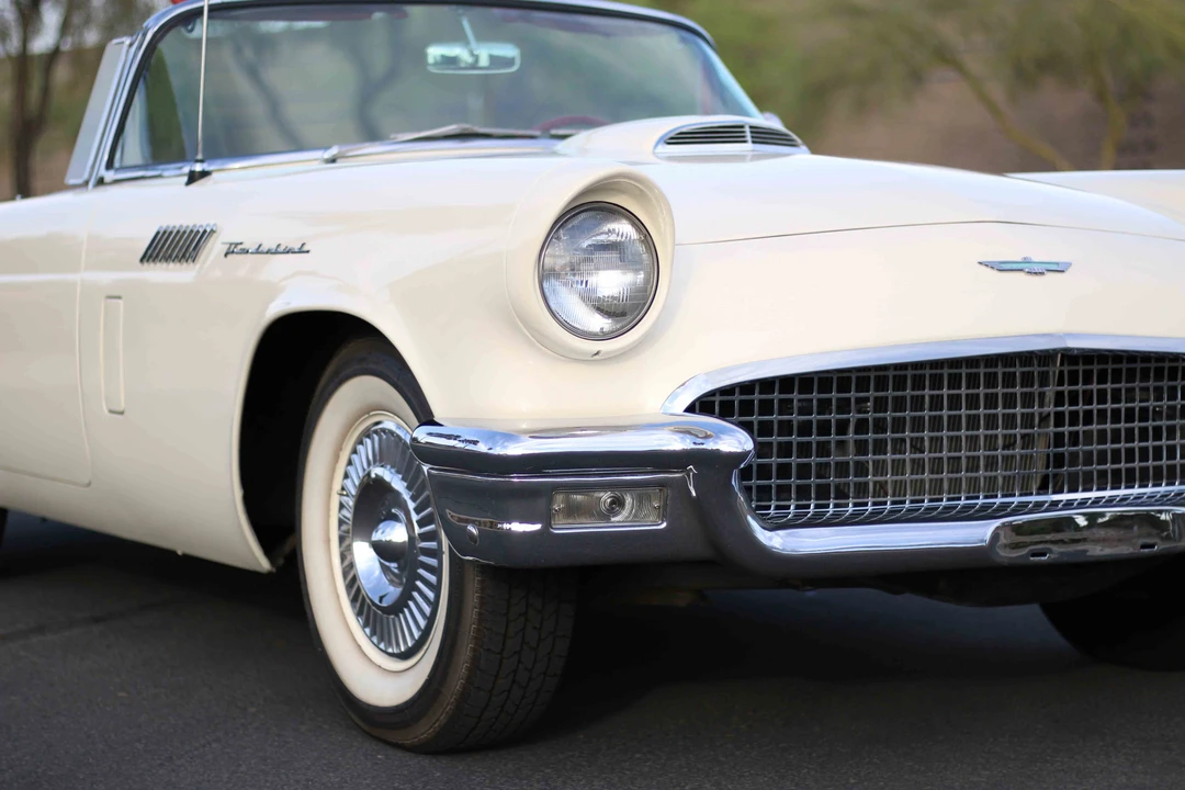 1957 Ford Thunderbird 1st Gen - Image 30 of 31