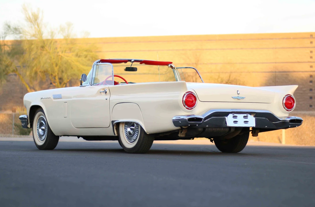 1957 Ford Thunderbird 1st Gen - Image 16 of 31