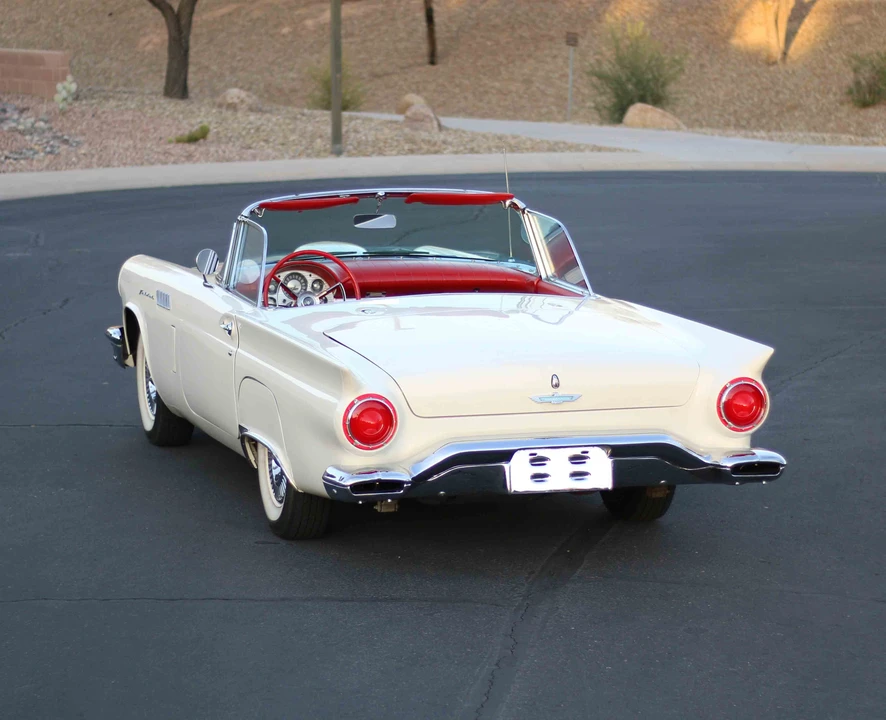 1957 Ford Thunderbird 1st Gen - Image 17 of 31