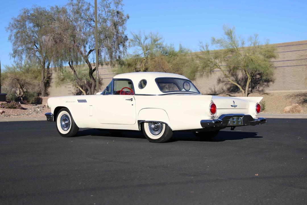 1957 Ford Thunderbird 1st Gen - Image 24 of 31